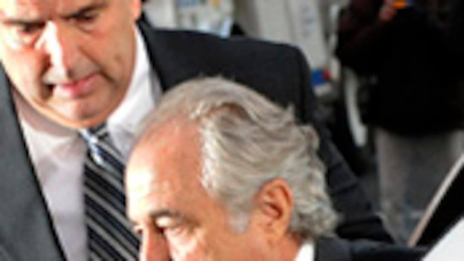 articles/2009/12/11/the-bungling-of-the-madoff-case/dodds-frank-bernard-madoff-scandal_68760_w250fy