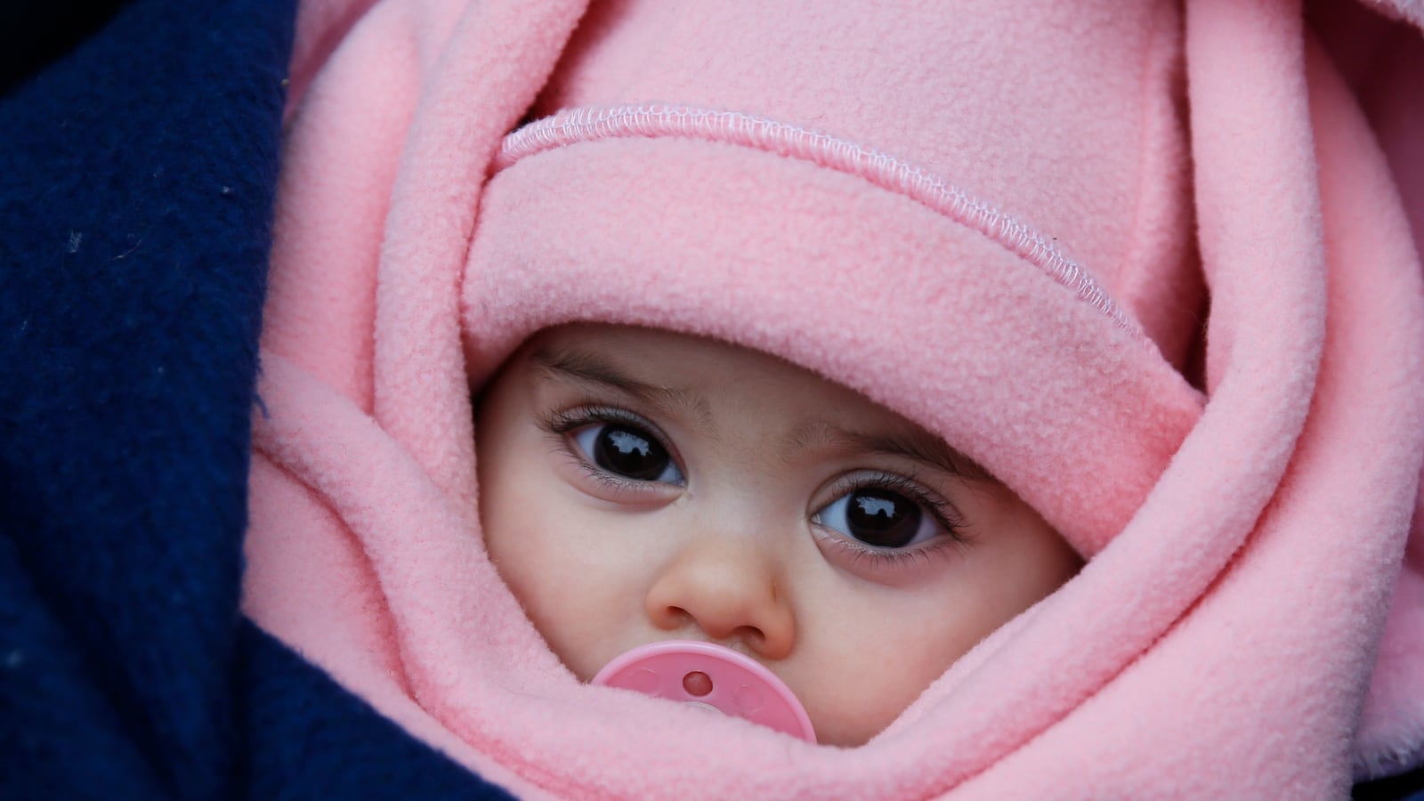 cheats/2017/02/03/third-hand-smoke-may-harm-infants/170203-infants-3rd-hand-smoke-health_dguowt