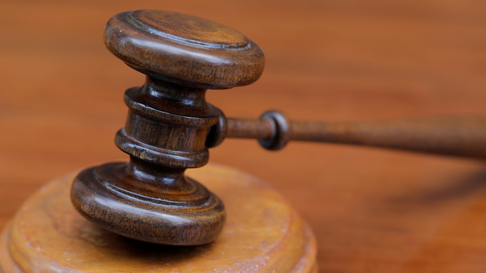 2020-08-18T233530Z_1928826324_RC2NGI9C4ZEC_RTRMADP_3_USA-LEGAL_jo2e66