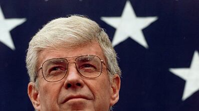 cheats/2009/05/03/jack-kemp-former-congressman-dies/jack-kemp_25094_v0mels