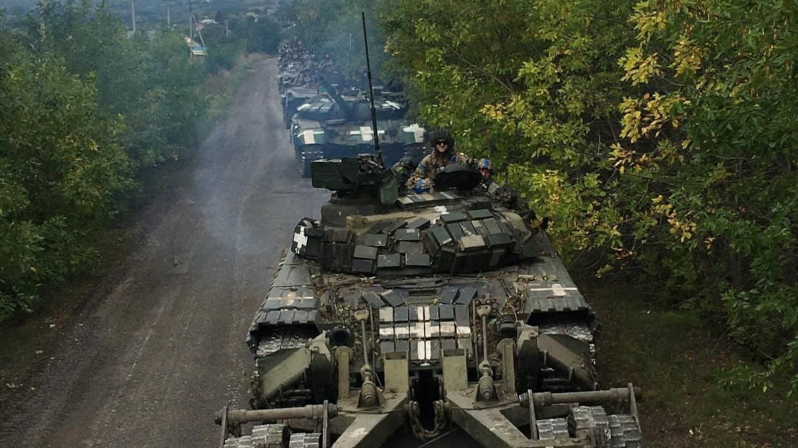 2022-09-12T000000Z_1365758237_RC2MFW9Z4BR4_RTRMADP_3_UKRAINE-CRISIS-COUNTEROFFENSIVE_cquewe