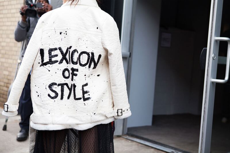 galleries/2017/02/17/here-s-the-standout-street-style-of-new-york-fashion-week/19-DL-IMG_1254_zr0czl