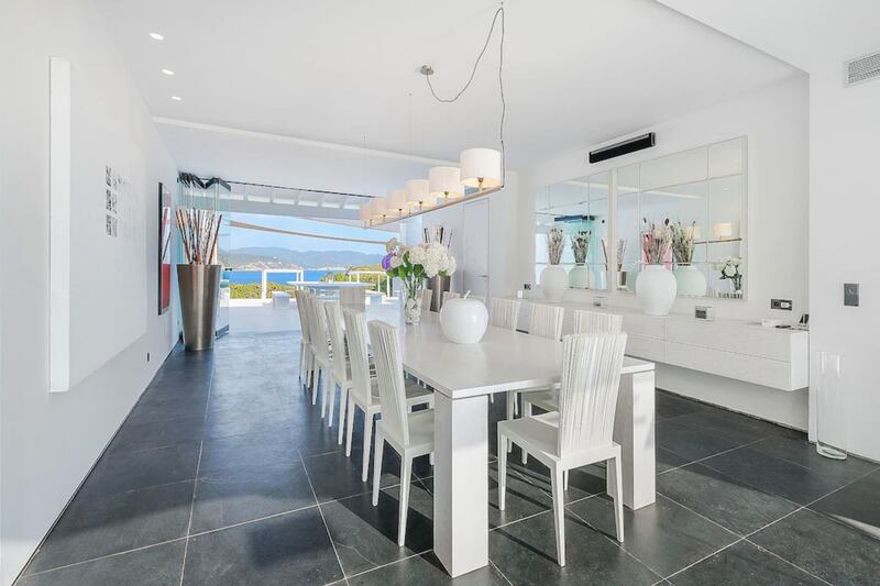 210511_OMG_Ibiza_07_mqrg18