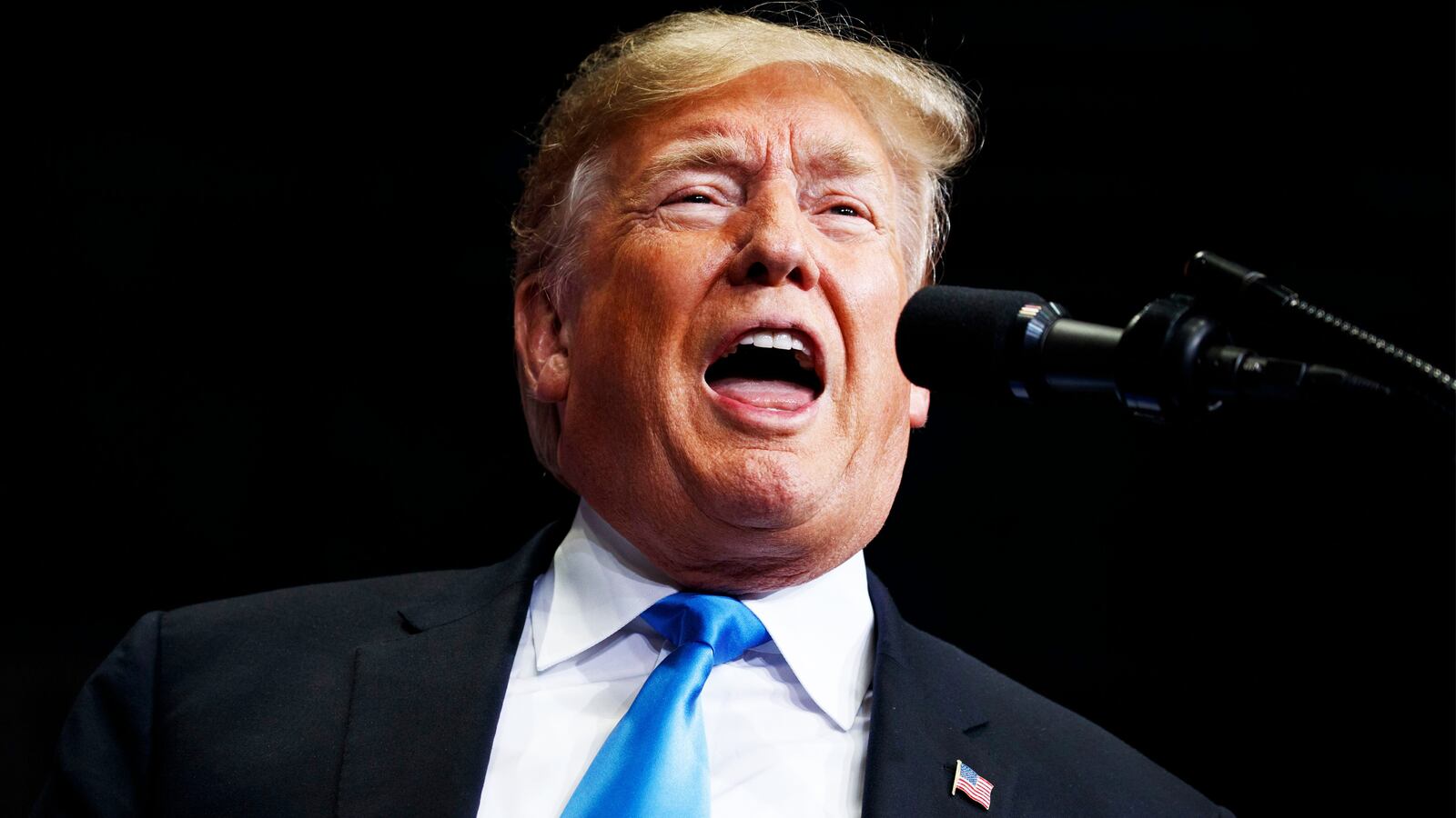 181030-Trump-tease_ld4pow