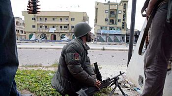 cheats/2011/04/21/gaddafirsquos-mortars-keep-pounding-misrata/rebels-in-misrata_bcnme1