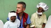 articles/2010/02/01/all-these-useless-doctors/sepkowitz-haiti-doctors_78598_cvlgon