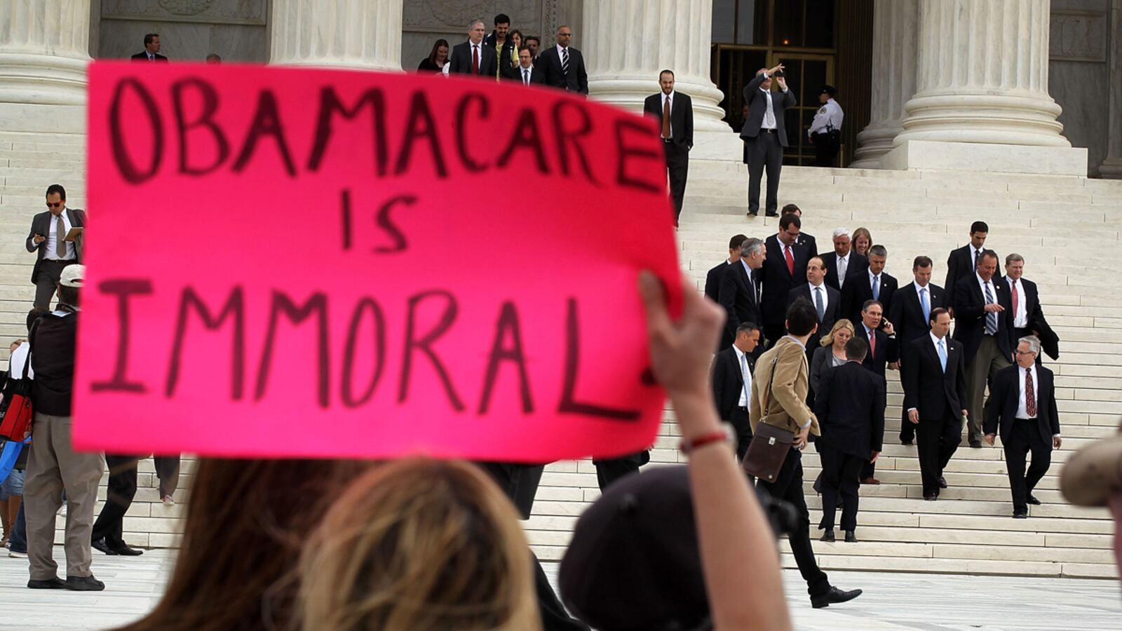 articles/2012/06/27/scotus/controversial-scotus-obamacare_wsnjm0
