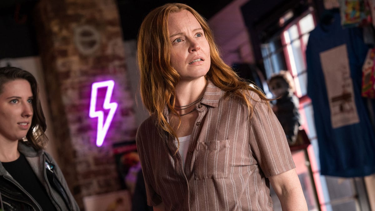 042123-yellowjackets-hero_cpgn1v