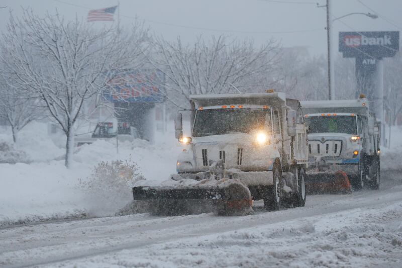 galleries/2013/02/26/winter-storms-slam-the-midwest-photos/snow-storm-midwest-11_pn5zkl