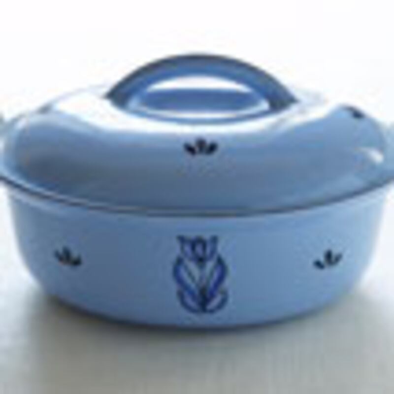 articles/2009/12/08/5-recipes-from-the-jewish-julia-child/levy-hanukkah---chicken-in-the-pot_fbfrxy