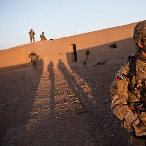 articles/2013/04/21/the-last-days-of-the-americans-in-afghanistan/130420-dalrymple-afghanistan-tease_sk9pqp
