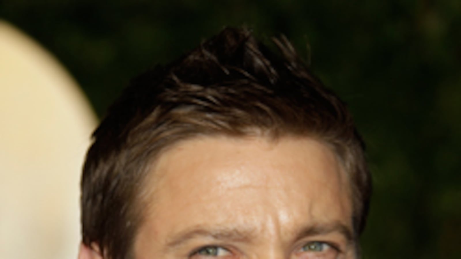 cheats/2011/04/22/jeremy-renner-chosen-for-the-bourne-legacy/jeremy-renner_ccilet