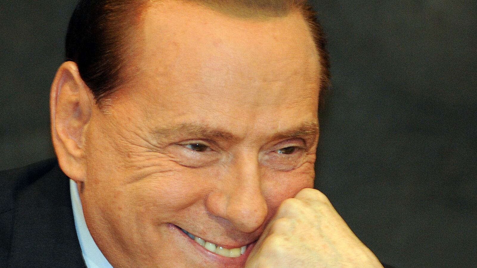 cheats/2012/02/25/court-dismiss-berlusconi-charges/italy-berlusconi-court-ends-corruption-case-cheat_brco0p