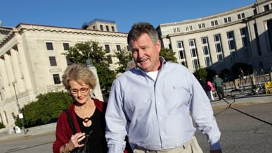 articles/2010/10/05/alabama-legislature-and-midterm-races-hit-with-corruption-scandal/avlon-alabama-arrests_131445_bj7ila