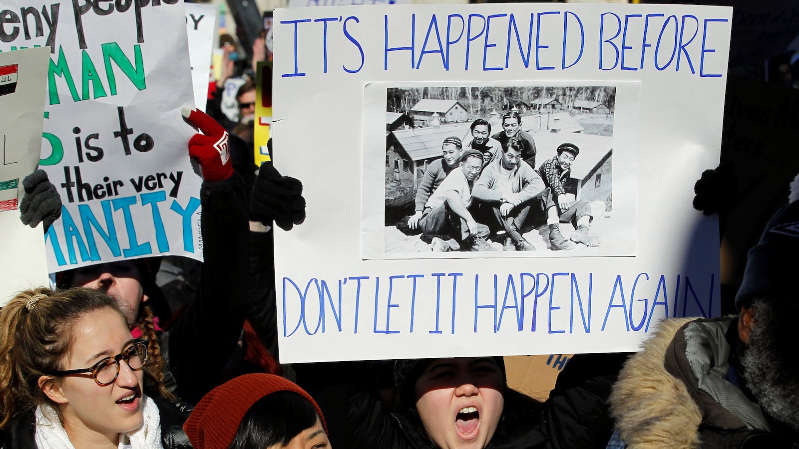 articles/2017/02/20/don-t-let-a-muslim-registry-undo-america-the-accessible/170220-Mujahid-america-accessible-tease_rg8pal