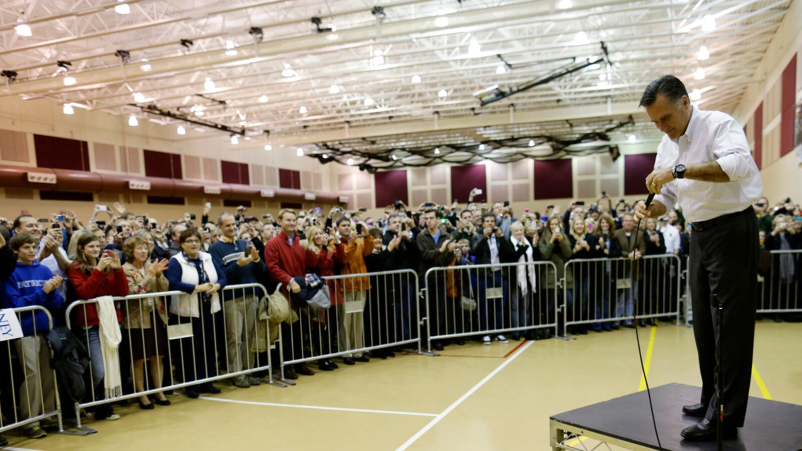 articles/2012/10/31/in-ohio-ads-mitt-romney-fails-auto-101/romney-auto-industry-gross-tease_dmvcfd