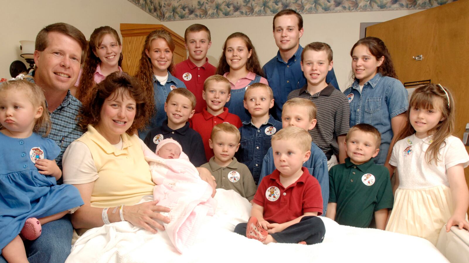 cheats/2011/11/08/duggars-expecting-20th-baby/duggar-pregnant-cs_jmz9px