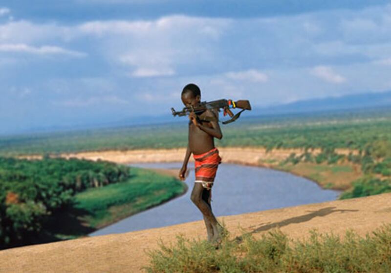 articles/2009/10/13/howard-buffetts-food-fight/howard-buffett-gallery-launch_borf0n