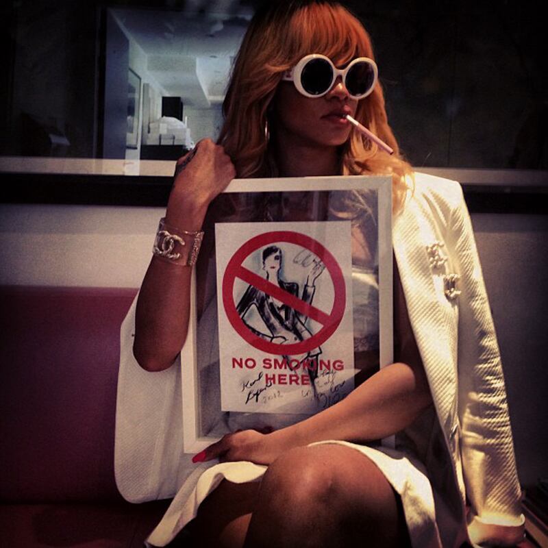 galleries/2013/06/09/mariah-carey-rihanna-more-celebrity-twitter-pictures-photos/130605-instagram-badgalriri_r6hdel