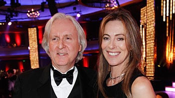 articles/2010/02/03/behind-oscars-biggest-battle/bernstein-bigelow-cameron-couple_79435_svzwcb