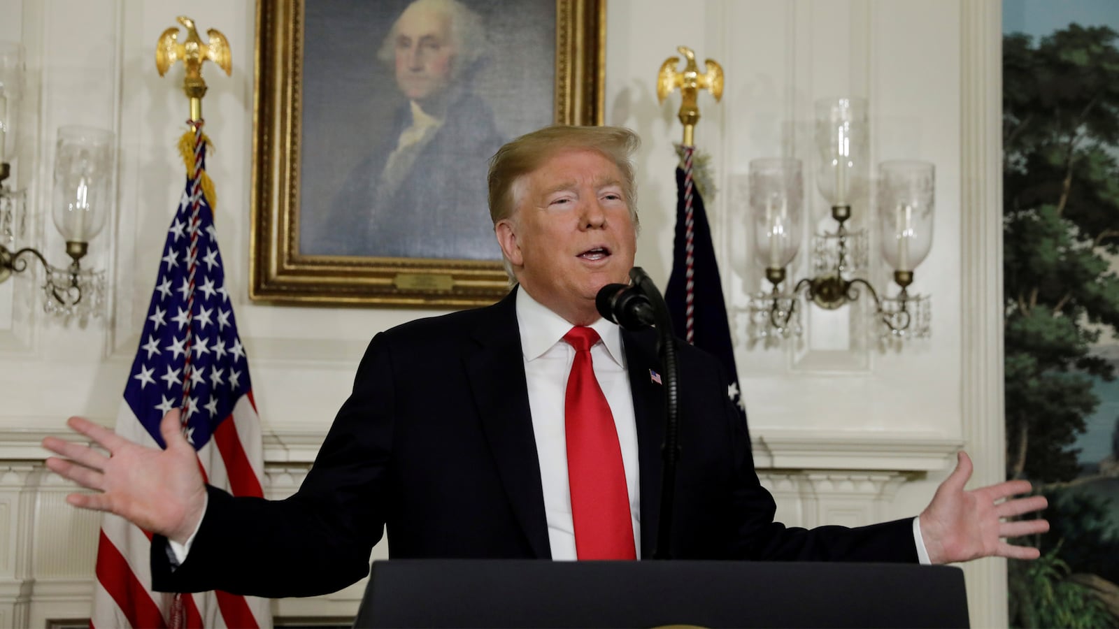 190120-trump-mlk-plans-cheat_zxma2h