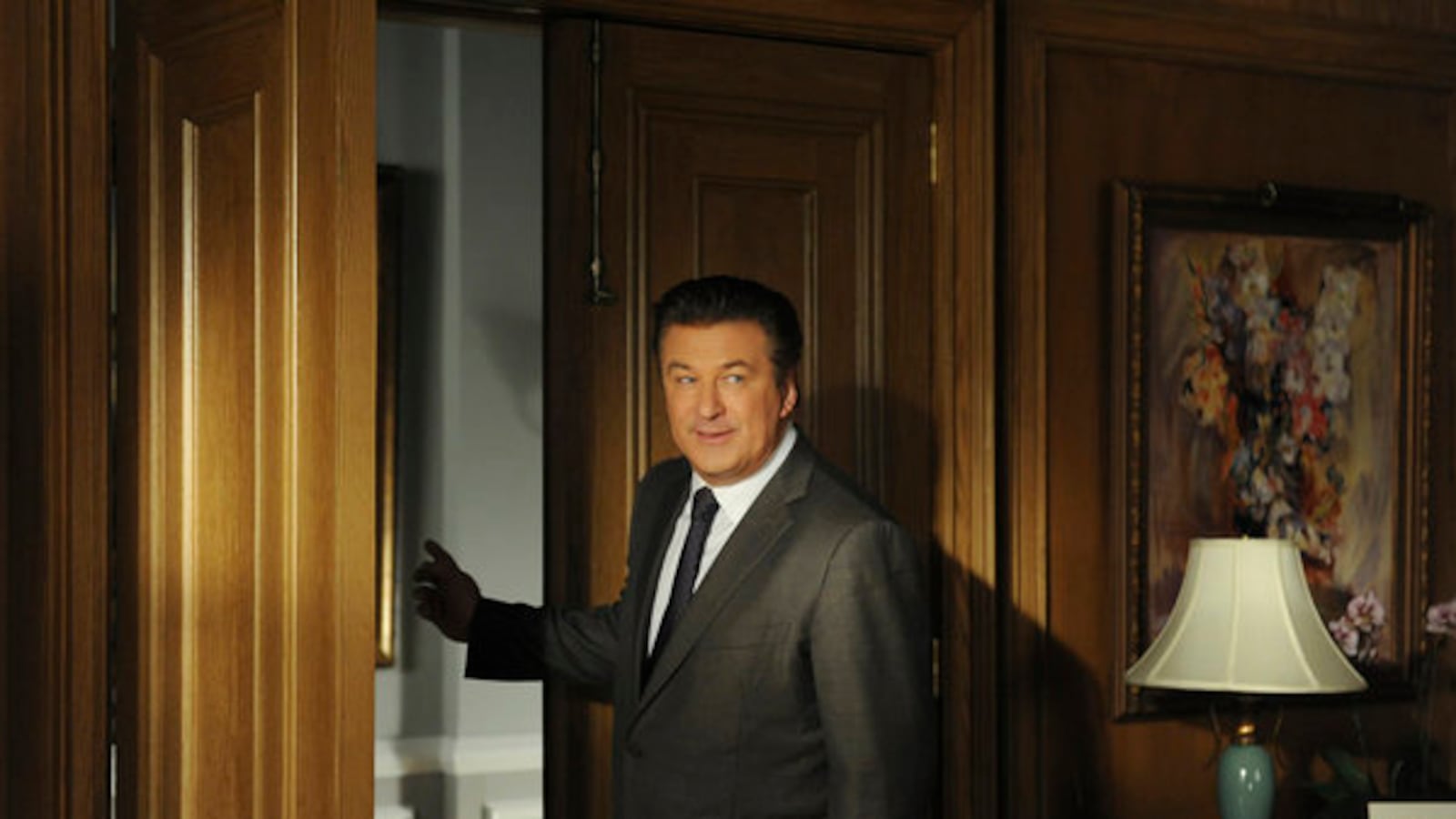 cheats/2011/12/12/american-airlines-could-ax-30-rock/american-airlines-pulls-30-rock-alec-baldwin-inflight-entertainment-cs_cyxmhg