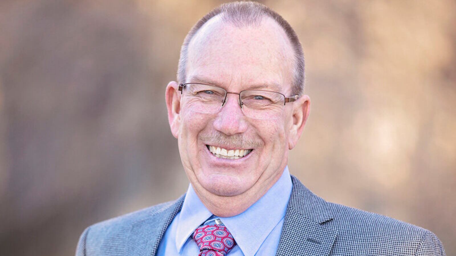 jacknelsen_headshots_water_2_small_klsi6n
