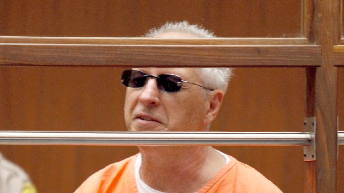 articles/2012/08/14/judge-denies-bail-request-by-anthony-pellicano-former-sleuth-to-the-stars/anthony-pellicano-hearing-pelisek_a32edq