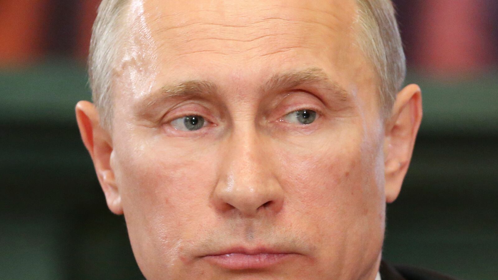 cheats/2014/05/21/medical-scam-funded-putin-s-palace/140721-putin-cheat_ryrgd4