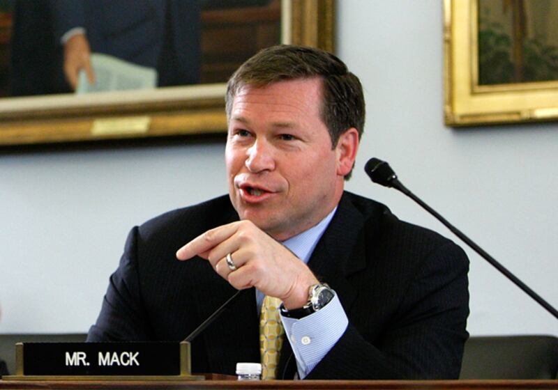 galleries/2011/01/13/congress-20-biggest-gun-rights-advocates/politicians-on-gun-control---connie-mack_zpds8l