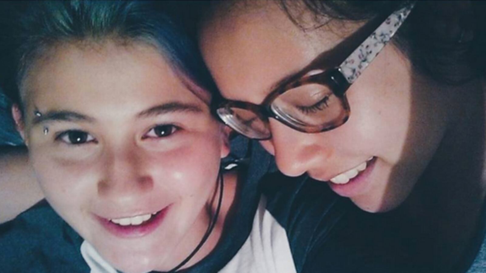 articles/2016/02/13/teen-girlfriends-love-ends-in-murder-suicide-at-arizona-high-school/160213-zavadski-arizona-tease_zbcvzb