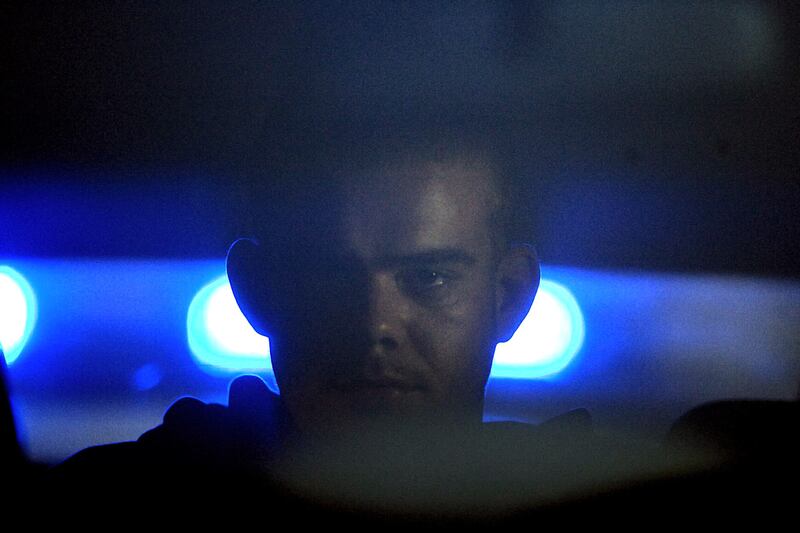 galleries/2011/12/11/joran-van-der-sloot-and-other-famous-killers-with-groupies-or-girlfriends-photos/killers-with-girlfriends-groupies-jordan-van-der-sloot-tease_bhlqrj