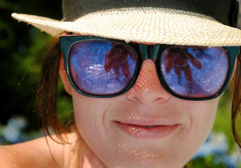 galleries/2010/07/08/celebrity-twit-pics/twitpi711---rhoda_rgr9u1