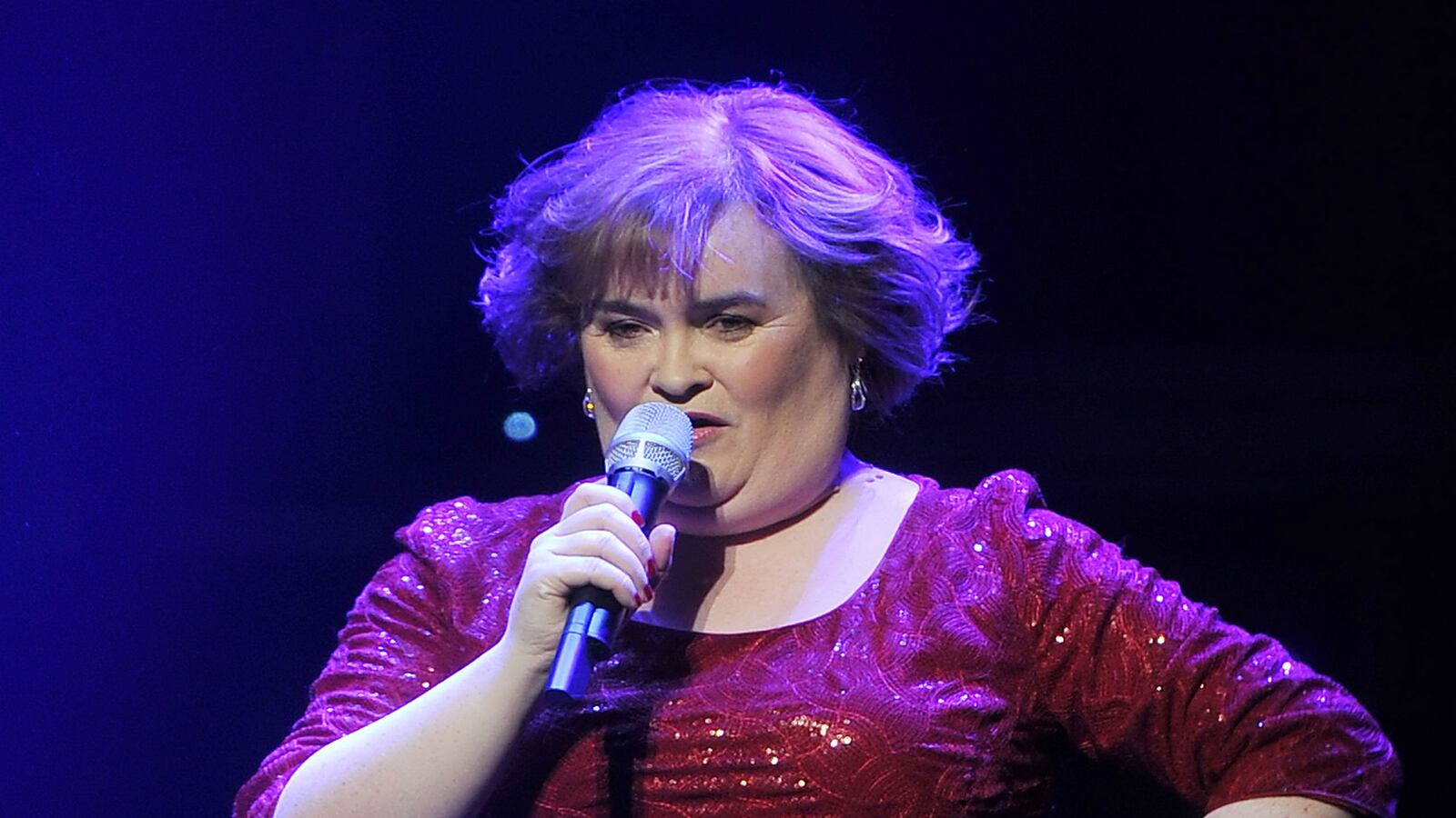 cheats/2014/12/01/susan-boyle-finds-first-boyfriend-at-53/141201-susan-boyle-cheat_hjfz5b