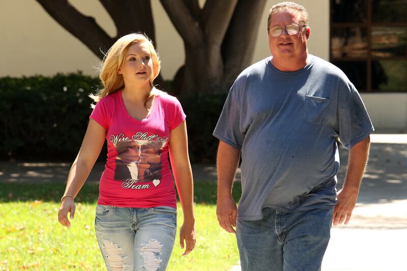 articles/2013/09/24/autopsies-on-hannah-anderson-s-family-bring-police-no-closer-to-a-motive/130924-anderson-autopsy-embed_e2jc6n