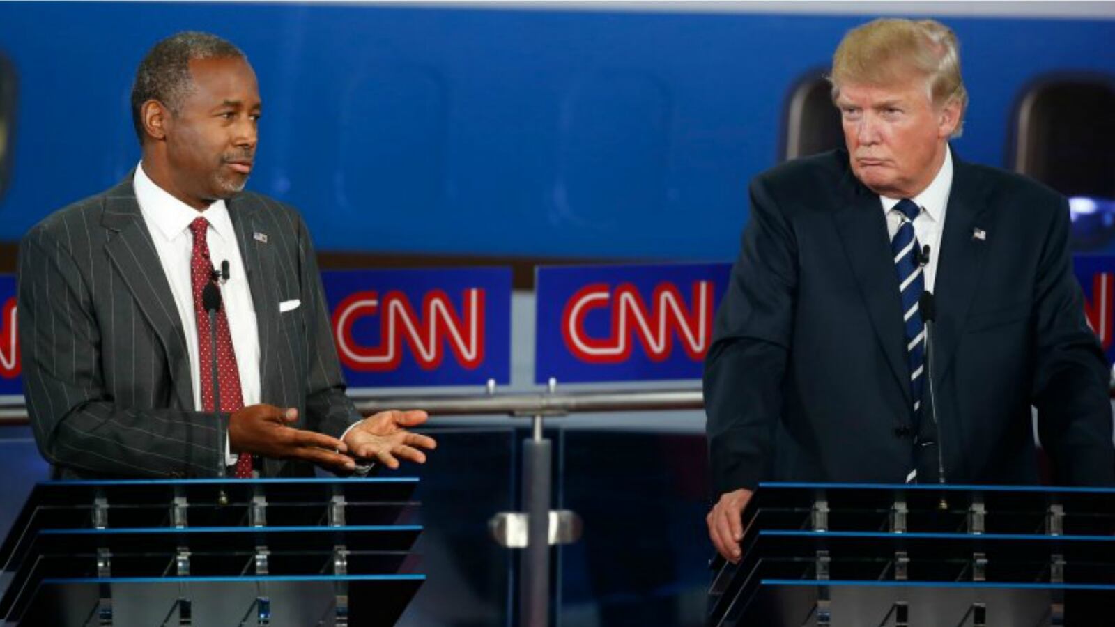 cheats/2015/10/26/ben-carson-widens-big-iowa-lead/151026-trumpcarson-cheat_gtgkg7