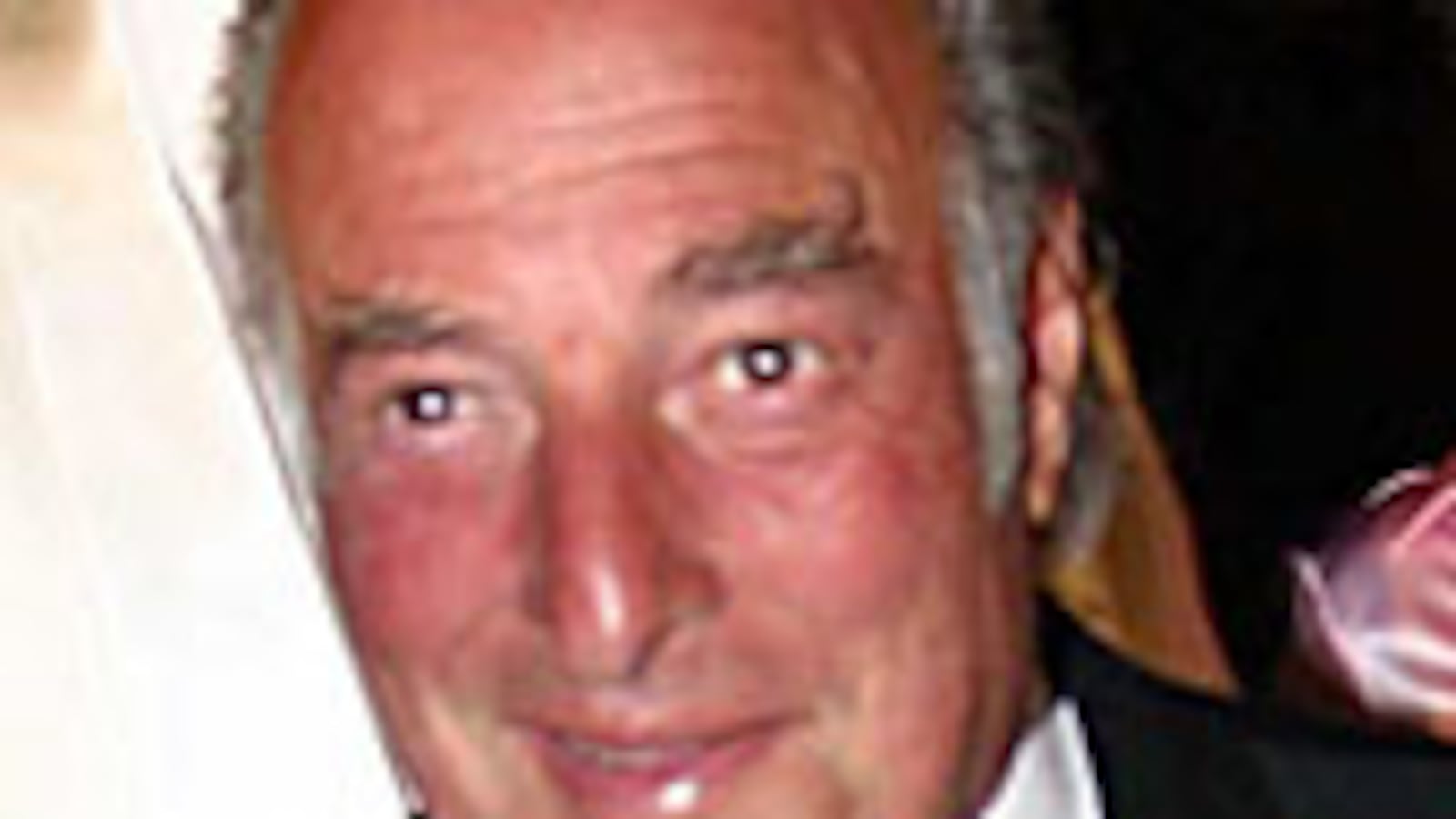 articles/2009/11/13/marc-rich-spills-his-secrets/dodds-frank-marc-rich-book_62565_f62jrn