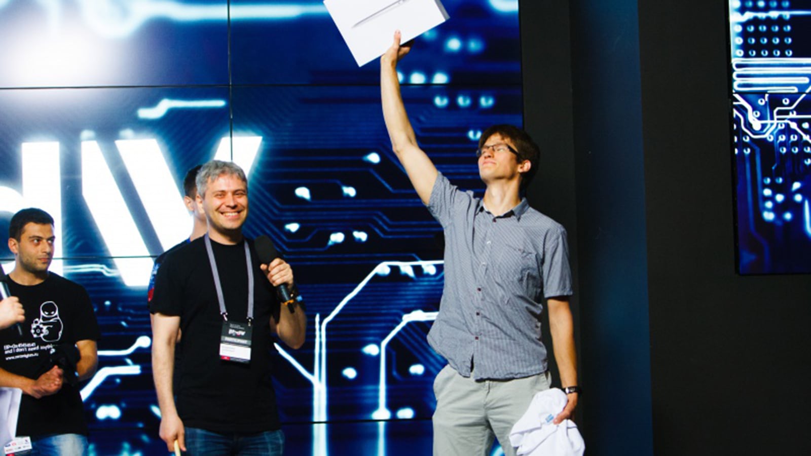 180803-poulsen-russia-con-phd-hero_n5i3tl