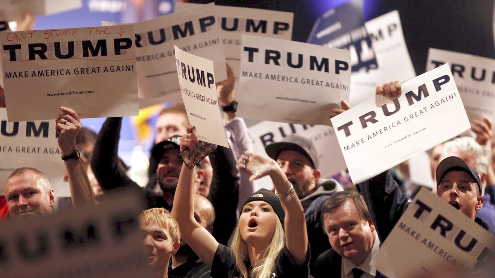 articles/2016/01/08/donald-trump-braves-a-socialist-paradise-bernie-sanders-s-hometown/160107-quinn-trump-rally-tease_ygmpkb