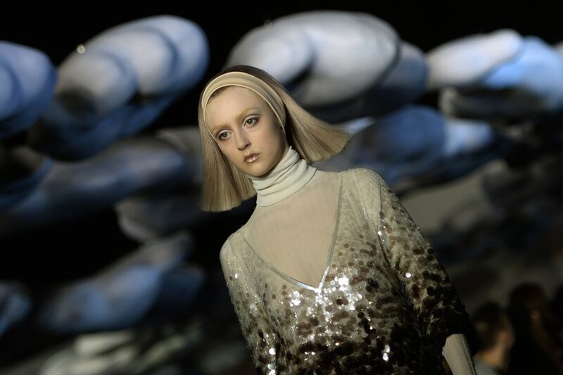 articles/2014/02/14/marc-jacobs-is-on-cloud-nine-at-new-york-fashion-week/140213-cunningham-marc-tease_r3eol7