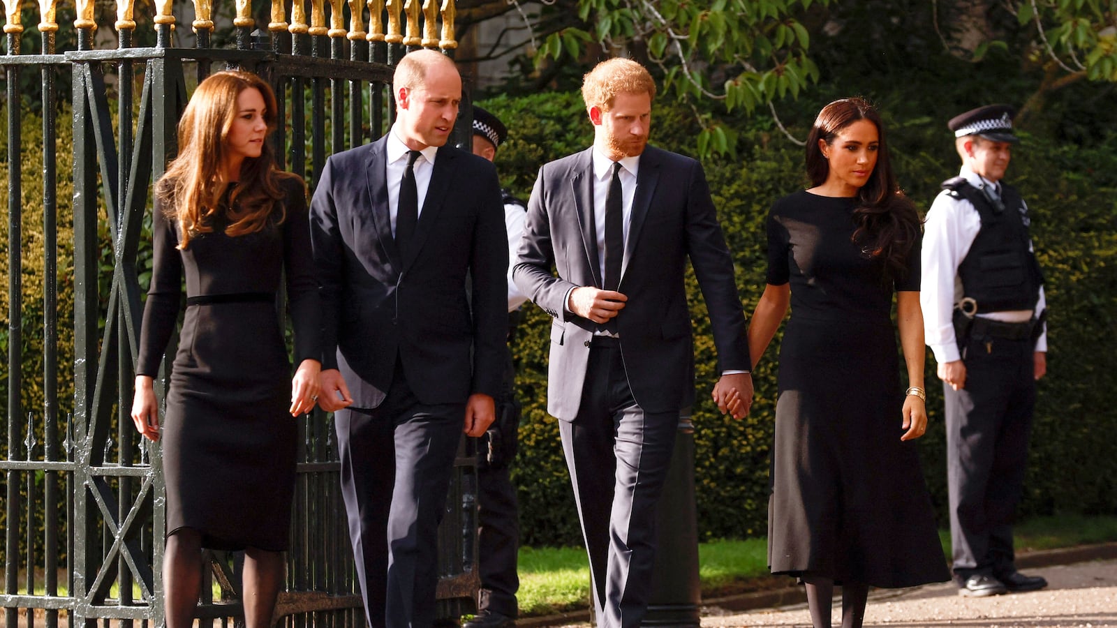 220910-royals-harry-william-kate-meghan_bmxxxo