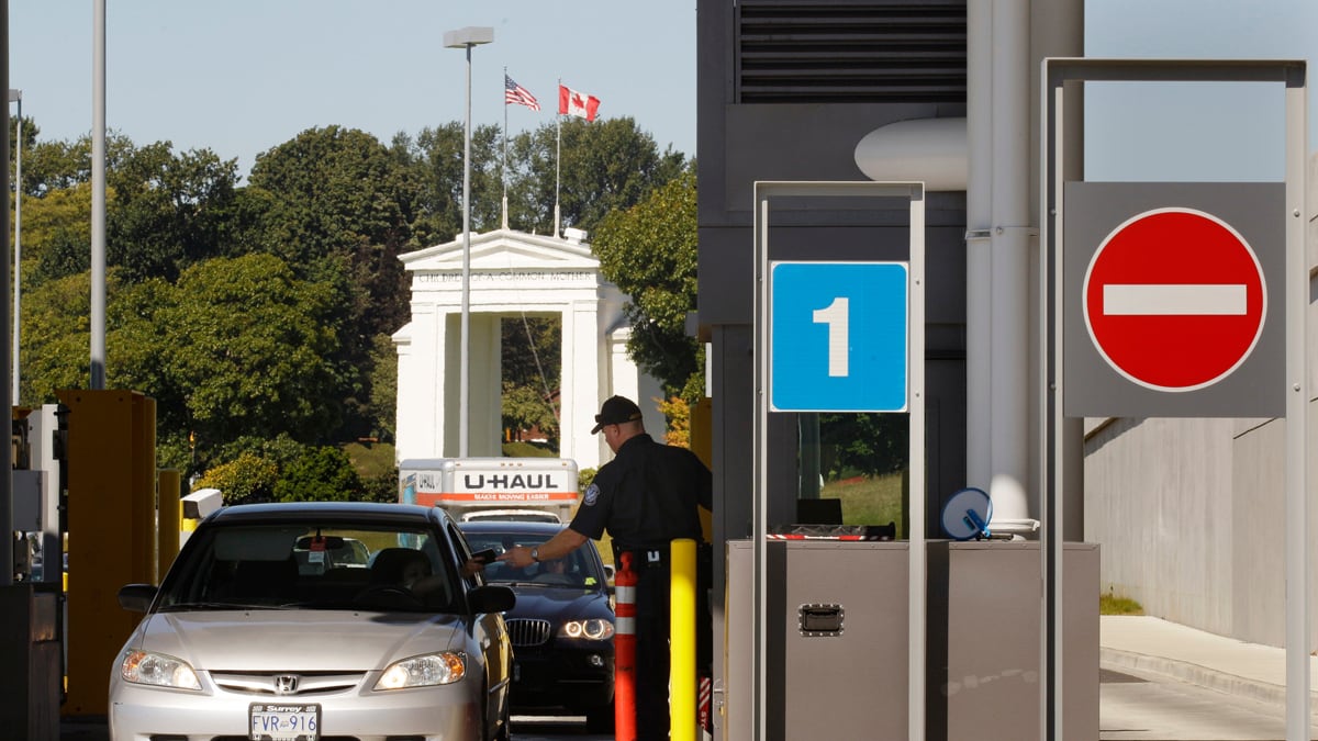 cheats/2012/10/17/canadian-border-agent-shot/border-canada-shooting-cheat_spyjld