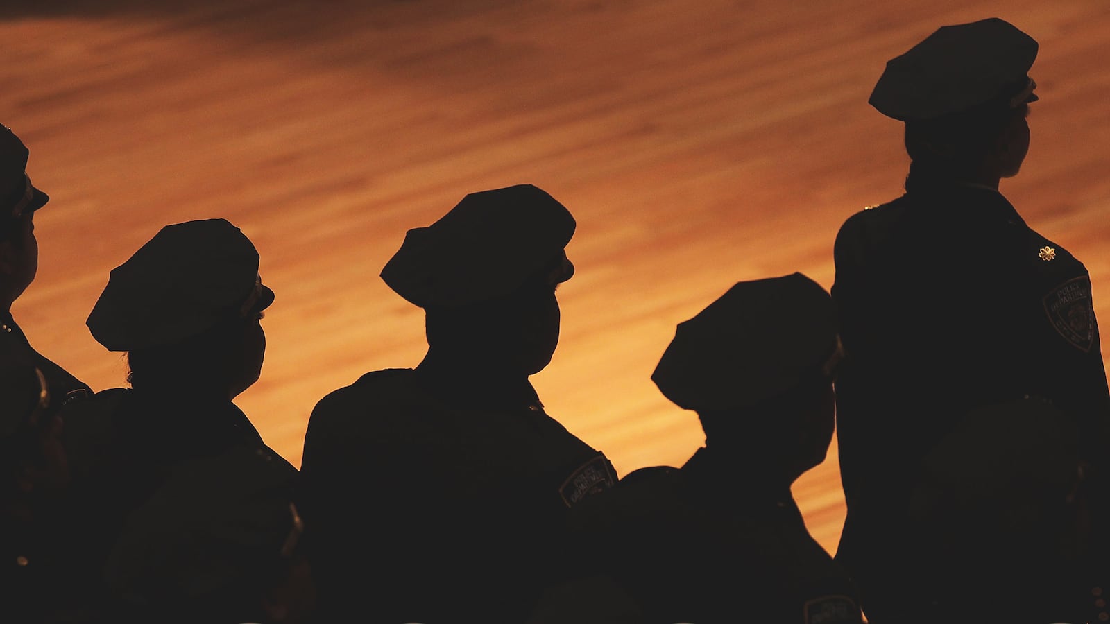 articles/2014/05/05/why-industry-hashtags-fail/140502-levine-hashtag-tease_gf0ink