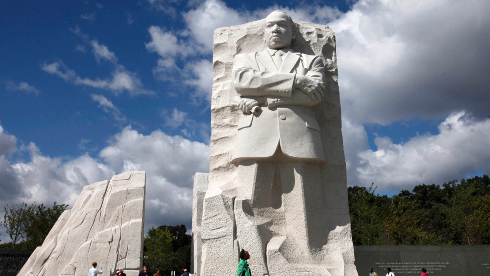 cheats/2011/10/15/mlk-jr-memorial-to-be-dedicated/mlk-memorial-clift_lmw6fk