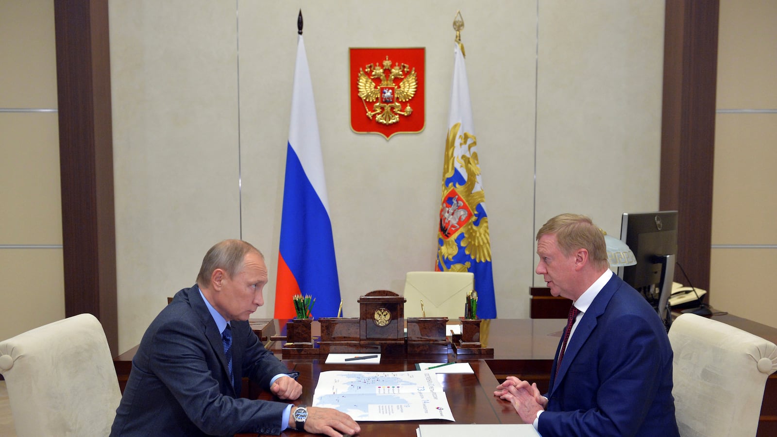 2016-11-07T120000Z_949546572_S1AEULMCCNAB_RTRMADP_3_RUSSIA-POLITICS_v206yp