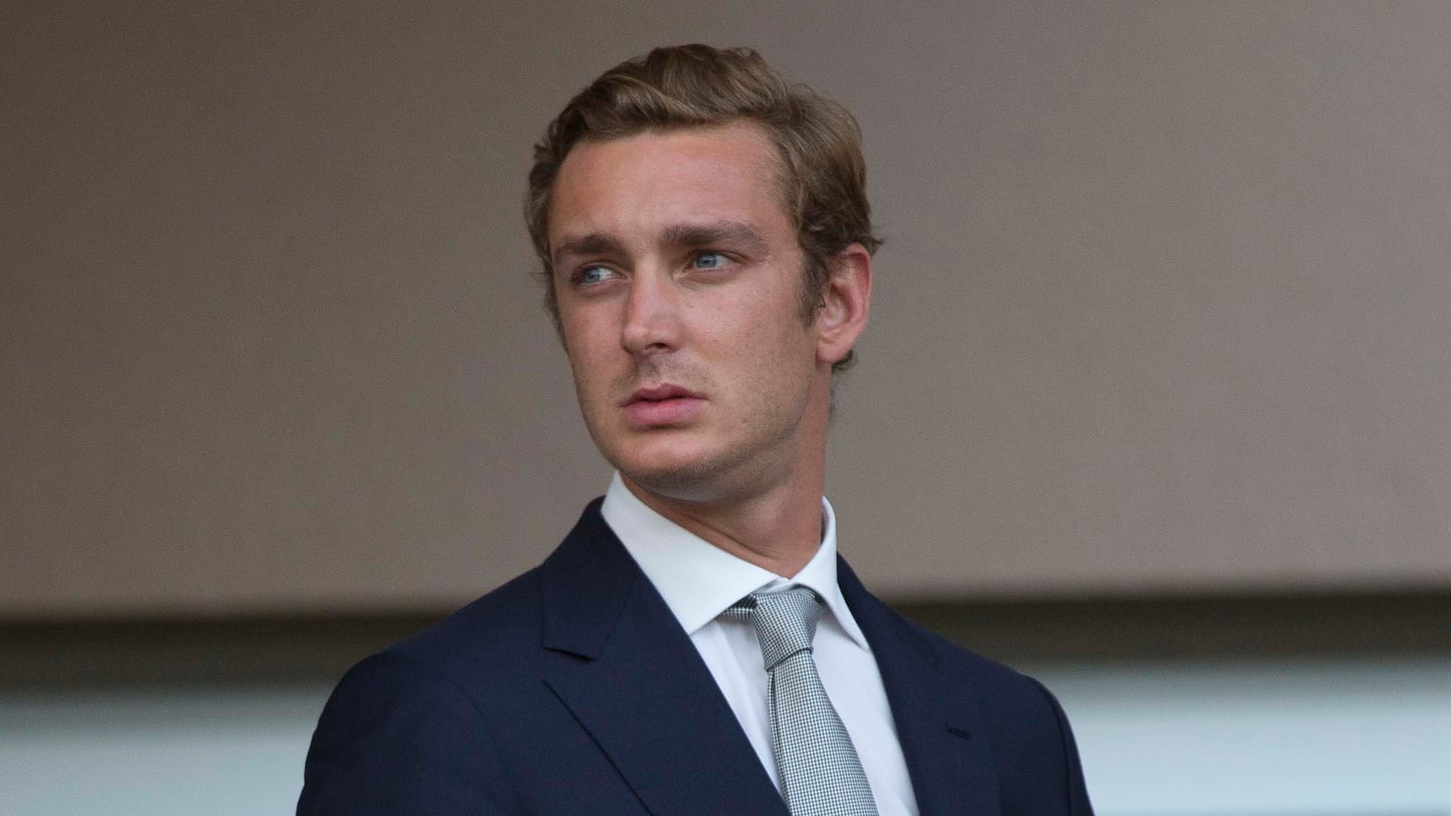 articles/2013/02/04/royal-showdown-in-new-york-court/130204-pierre-casiraghi-court-preview-crocker-tease_cnbrjg