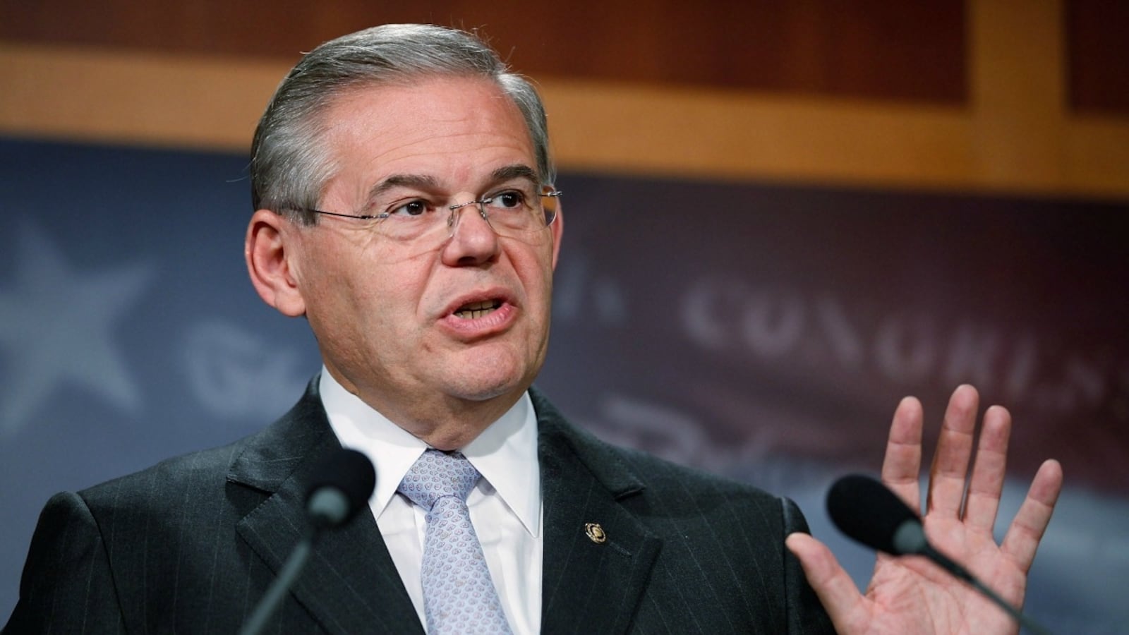cheats/2012/11/30/senate-approves-new-iran-sanctions/iran-sanctions-cs_laouxz