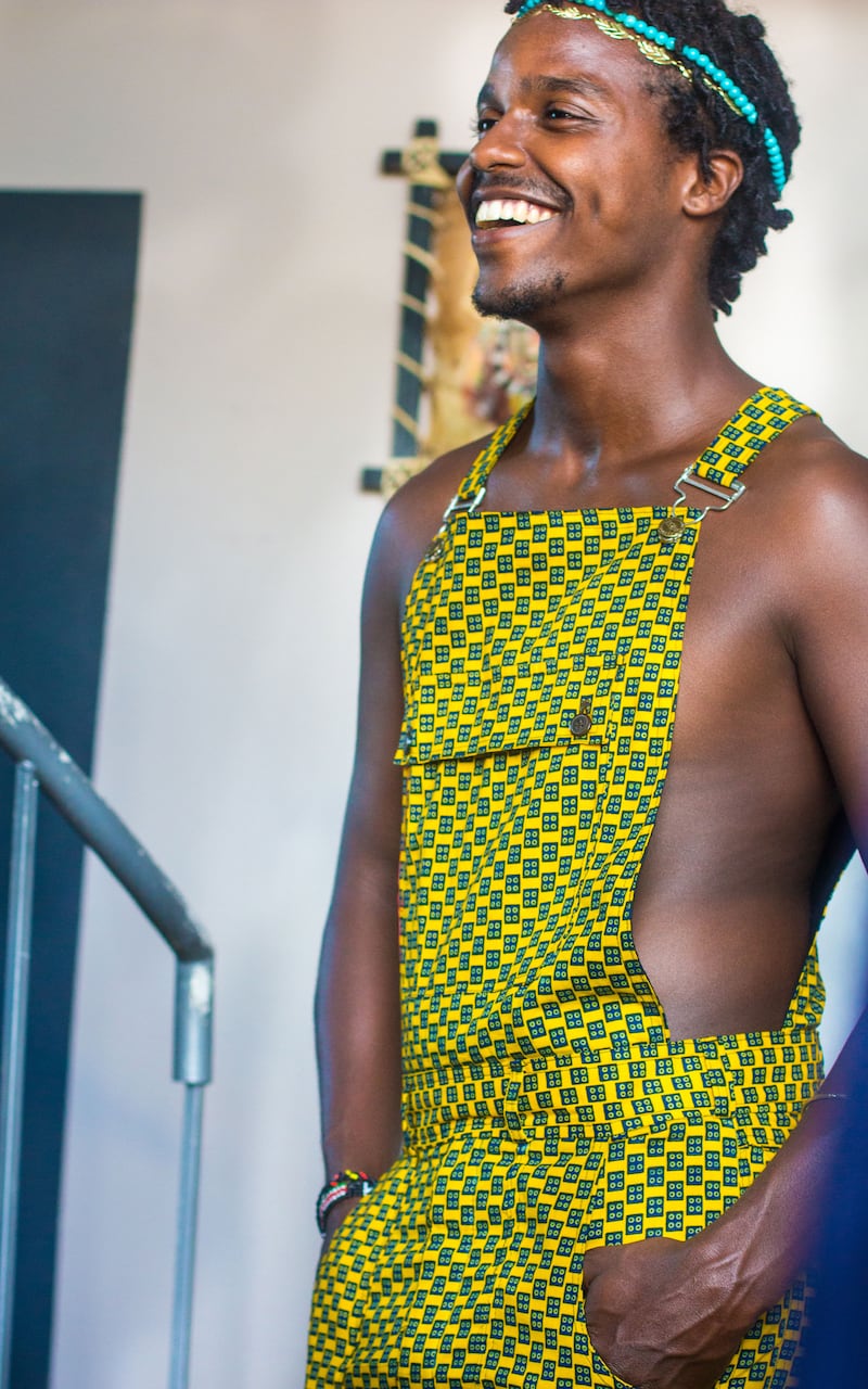 galleries/2017/05/16/limit-less-moving-portraits-of-lgbtq-african-immigrants/170513-limitless-lgbtq-africans-2_jefi6o