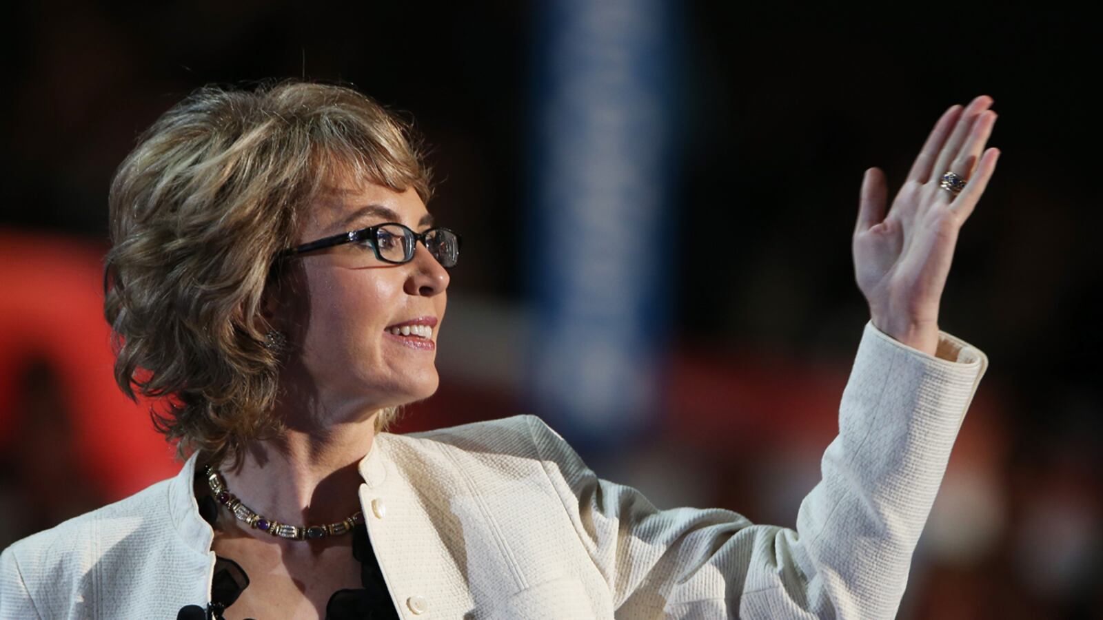 cheats/2012/11/08/source-giffords-to-face-shooter/giffords-loughner-court-cheat_rnrpef
