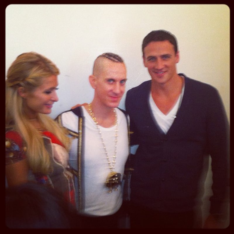 galleries/2012/09/15/fashion-instagrams-tyra-banks-jessica-alba-more-photos/fashion-insta-120914-4_mxquul